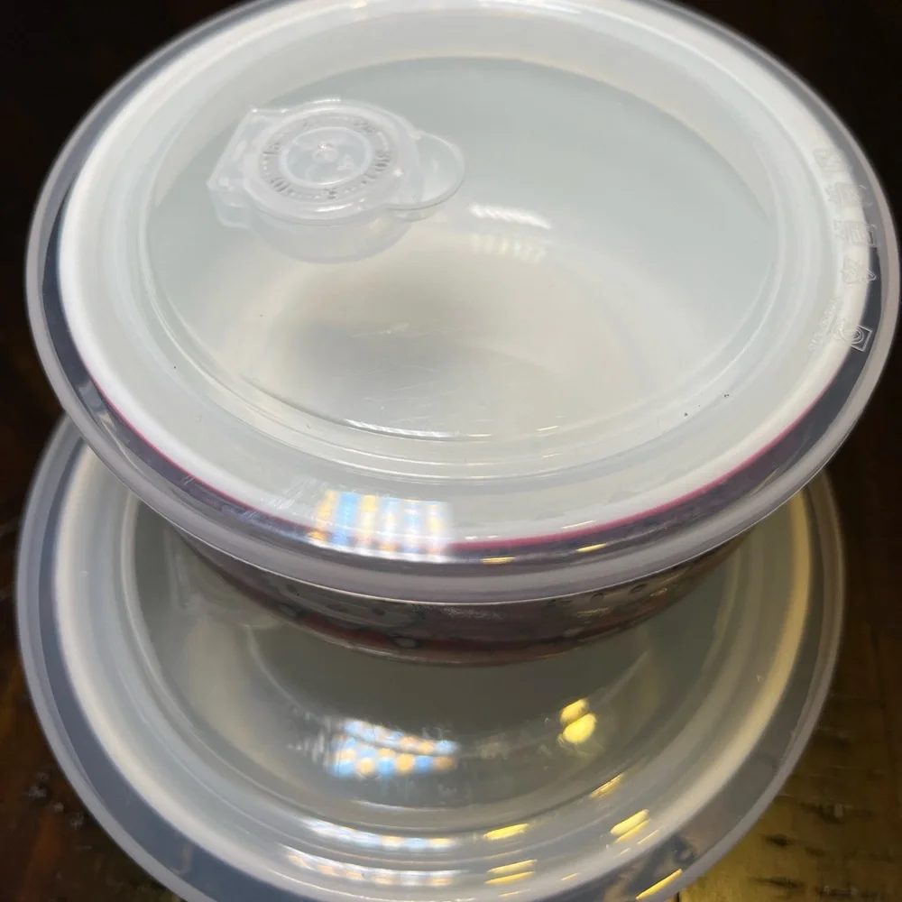 Hello Kitty Ceramic Nesting Bowls with Pressure Release Lids